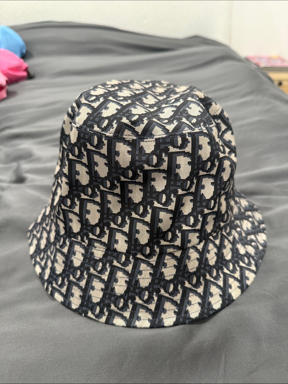 Women’s Dior bucket hat
